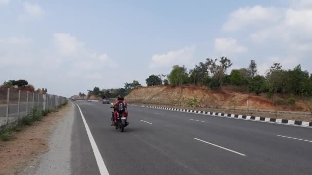 Ramanagar Karnataka India Abr 2023 Primer Plano Hermosa Carretera Ramanagara — Vídeos de Stock