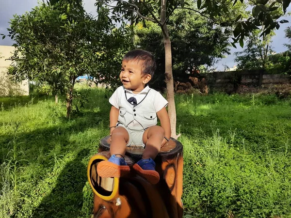 stock image Bangalore, Karnataka, India-Jun 10, 2023: Closeup of beautiful Indian Toddler photo shoot in the park