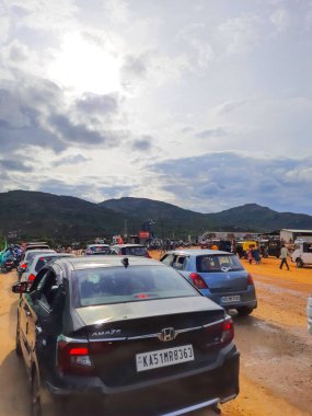 Chikkaballapur, Karnataka, Hindistan-24 Haziran 2023: Güzel Adiyogi Lord Shiva Isha Vakfı Chikkaballapur Heykeli.