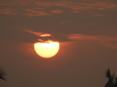 Güzel gün batımına yakın ya da Bangalore 'da sabah manzarası