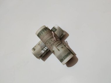 Hindistan Para Birimi Not 500 ya da 500 Beyaz arka planda izole.