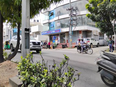 Bangalore, Karnataka, Hindistan-5 Haziran 2024: RBL Bank Banashankari Şube Binası 'nın yol kenarı dış görünümünün kapatılması.