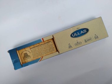 Bangalore, Karnataka, Hindistan-Mayıs 7-2020: ULLAS Agarbai Kutusunun kapatılması beyaz arkaplanda izole edildi.