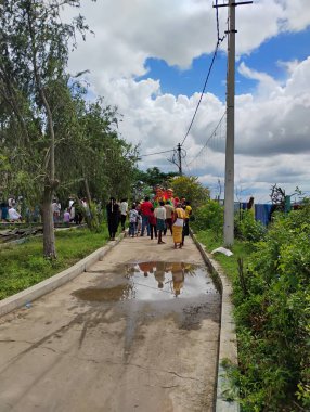 Channapatna, Karnataka, Hindistan-13 Ekim 2024: Köyde güzel dekore edilmiş Savaş Arabası veya Rathothsava kutlamalarının yakın çekimi.