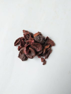 Adike ya da Areca 'ya yakın plan beyaz arkaplanda izole edilmiş desen ve dokuyu dilimler.