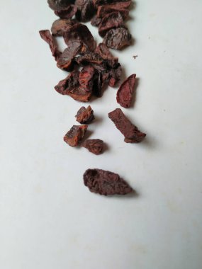 Adike ya da Areca 'ya yakın plan beyaz arkaplanda izole edilmiş desen ve dokuyu dilimler.