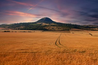 Çek Merkez Dağları, Çek Cumhuriyeti 'nin manzarası