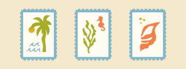 Pul deniz seyahati seti, el çizimi yaz okyanusu tatil sınırları deniz kabuğu deniz yosunları deniz atı palmiyesi ile soyut dalgalı kıvırcık amlar. Minimalist organik siluet tasarımı posta