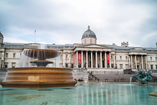 Londra Regno Unito Aprile 2019 Trafalgar Square Con National Gallery — Foto Stock