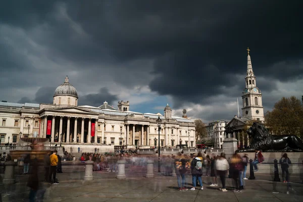London Reino Unido Abril 2019 Trafalgar Square Com National Gallery — Fotografia de Stock