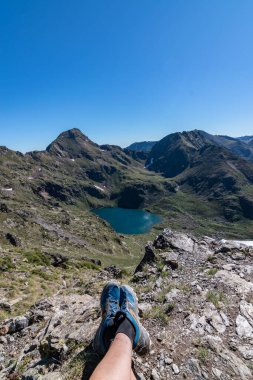 Yürüyüş gününden sonra rahatla.