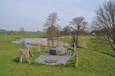 Bofors sığınağı eski IJssel hattında, Olst, Hollanda