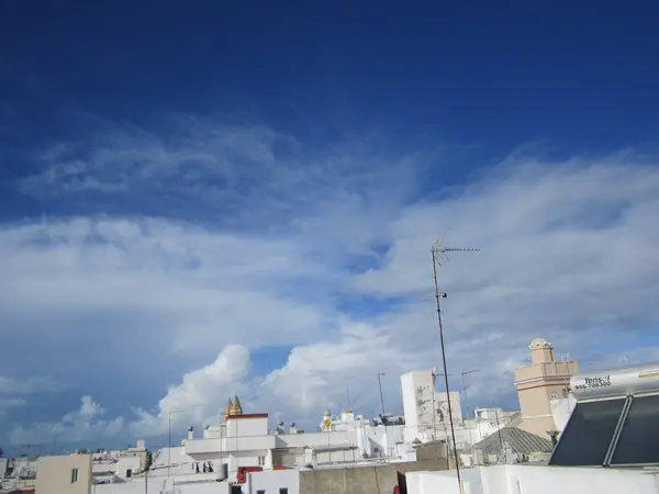 İspanya Adası 'nın şehri.