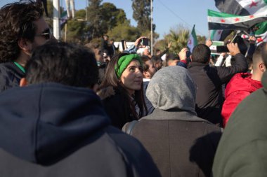 Suriyeliler Başer el Esad rejiminin çöküşünü kutladılar. Suriye Devrimi. Suriye 13 Aralık 2024