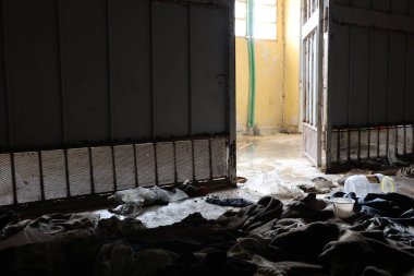 Binlerce Suriyeli 'nin işkence altında öldürüldüğü Saidnaya hapishanesi. Hapishanelerde işkence. Suriye 12 Aralık 2024