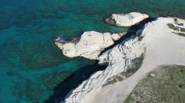 Suriye 'den insansız hava aracı atışı, Esad' ın düşüşünden sonra Suriye 'de yaşam. Latakia, 15 Ocak 2025