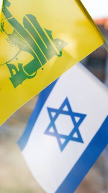 Lübnan bayrağında Orta Doğu ihtilafı, İsrail ve Hizbullah.