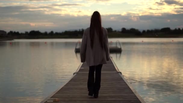 Back View Woman Braids Walking Platform Lake Sunset Time High — Vídeos de Stock