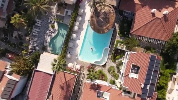 Aerial View Woman Swimming Hotel Pool Summer Time High Quality — Wideo stockowe