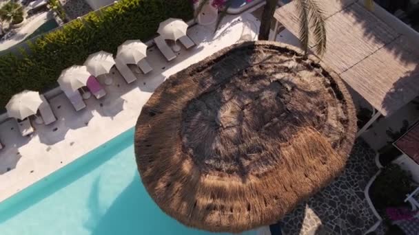 Flyg Och Panoramautsikt Över Vackra Hotell Oludeniz Med Pool Sommaren — Stockvideo