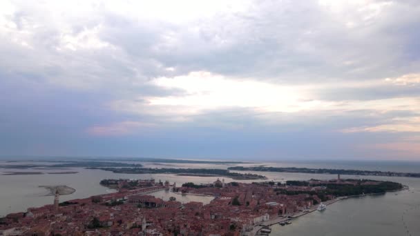 Solnedgång Utsikt Över Venetianska Lagunen Markusplatsen Venedig Vacker Plats Video — Stockvideo