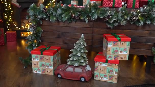 New Year Gifts Decorated Red Car Christmas Tree High Quality — Vídeo de Stock