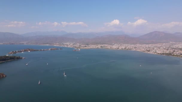 Sea Fethiye Yachts Sails Aerial View City High Quality Footage — Vídeo de Stock