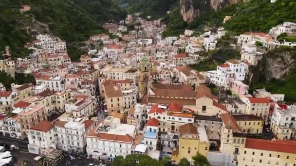 Vista Aérea Del Paisaje Urbano Amalfi Línea Costa Del Mar — Vídeos de Stock