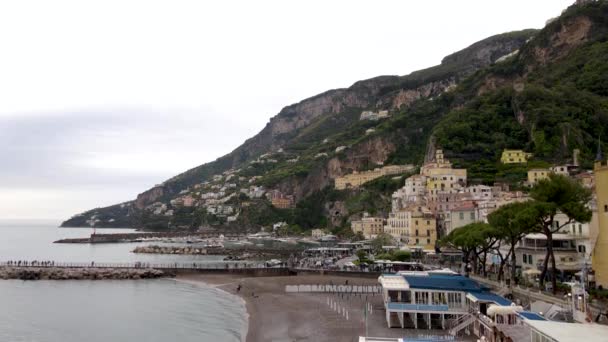 Vista Aérea Drone Cidade Velha Costa Amalfi Que Passa Porto — Vídeo de Stock