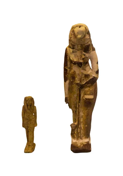 埃及诸神塞赫迈特 Sekhmet Sekhmet Sekhmet Sekhmet Sekhmet Sekhmet Sekhmet 的忠诚雕像 以及她的儿子Nefertem — 图库照片