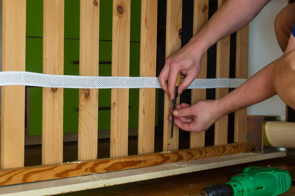 Carpenter Screwing Screw Wood Screwdriver — Photo