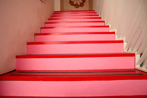 Pegue Escada Voo Escada Vermelha Para Embarcar Avião — Fotografia de Stock