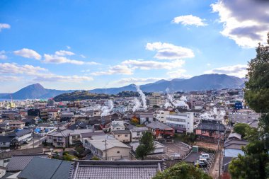 Buhar Gözlemevinden Beppu şehrinin görüntüsü