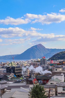 Buhar Gözlemevinden Beppu şehrinin görüntüsü