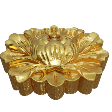 Şeffaf arkaplanda izole edilmiş 3D altın süs