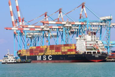 MSC Mega Konteynır Gemisi Hayfa nakliye limanına yanaştı.