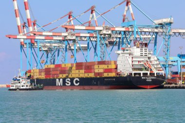 MSC Mega Konteynır Gemisi Hayfa nakliye limanına yanaştı.