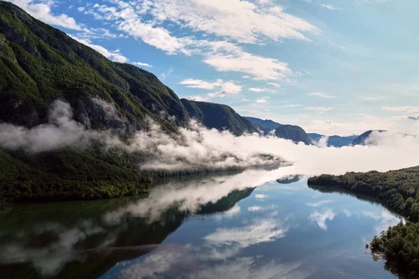 美丽的斯洛文尼亚的山地湖泊 — 图库照片