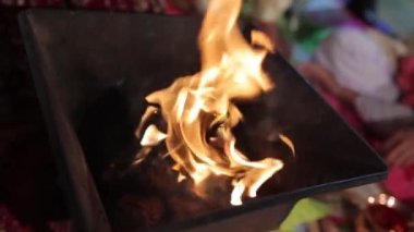 Agni kund . Geleneksel Hint kültürü ve Hindu düğünü ateş çukuru.