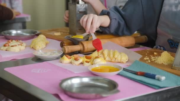 Crianças Participam Uma Aula Culinária Cachorro Quente — Vídeo de Stock