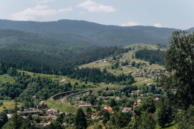 Doğu Avrupa 'nın dağ manzaraları. Batı Ukrayna 'nın manzaraları, Ukrayna' nın Karpatya manzaraları.