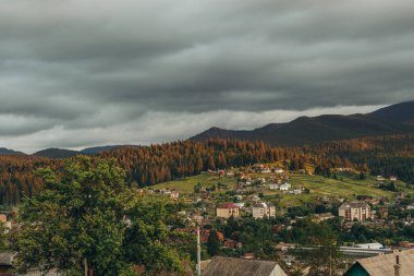 Doğu Avrupa 'nın dağ manzaraları. Batı Ukrayna 'nın manzaraları, Ukrayna' nın Karpatya manzaraları.