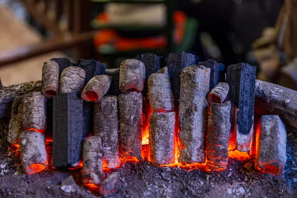 Brennende Kohlen Verbrennung Roter Holzkohle Zur Zubereitung Von Türkischem Kaffee — Stockfoto