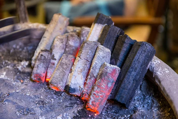 Brennende Kohlen Verbrennung Roter Holzkohle Zur Zubereitung Von Türkischem Kaffee — Stockfoto