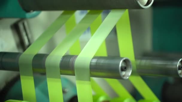 ダクトテープ製造工場 梱包テープ製造業産業技術の概念 4Kビデオ撮影 — ストック動画