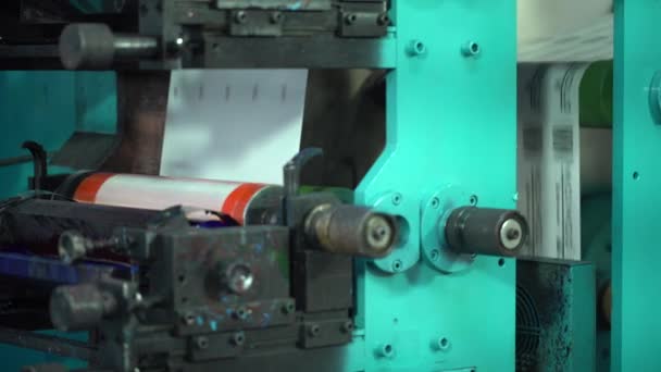 ダクトテープ製造工場 梱包テープ製造業産業技術の概念 4Kビデオ撮影 — ストック動画