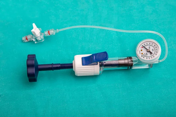 Balloon Inflation Device Used Angioplasty Procedure Mesh Metal Balloon Expandable — Stockfoto