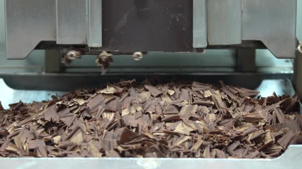 Hacher Une Barre Chocolat Pendant Cuisson Chocolat Râpé Sucré Pour — Video