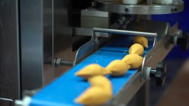 Geleneksel Türk Yemekleri; Doldurulmuş Köfteler, Türkçe 