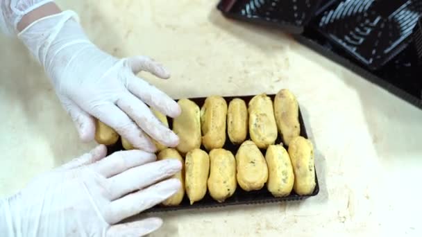 Cocinar Muchos Merengue Dulce Línea Producción Concepto Comida Dulce Pasteles — Vídeos de Stock